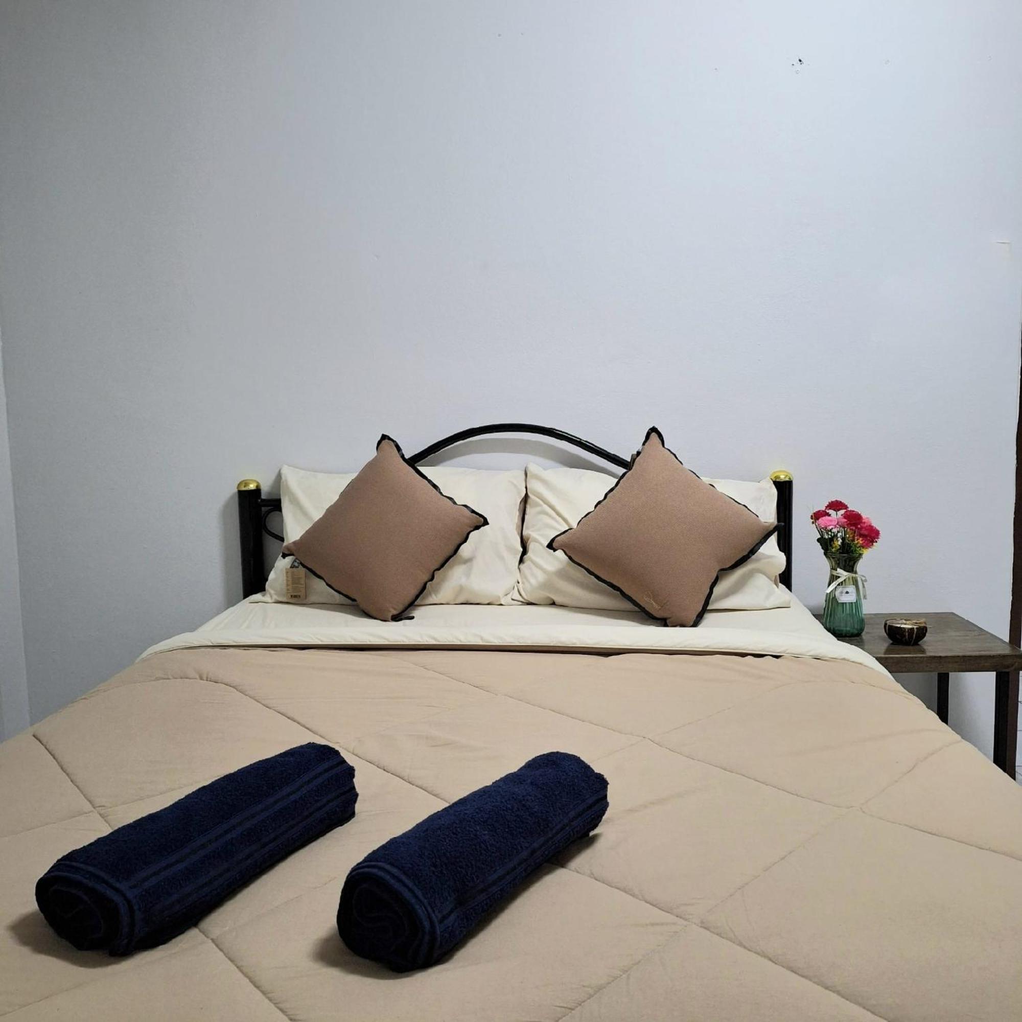 Jungle Cafe And Guesthouse براشاوب خيرى خان المظهر الخارجي الصورة