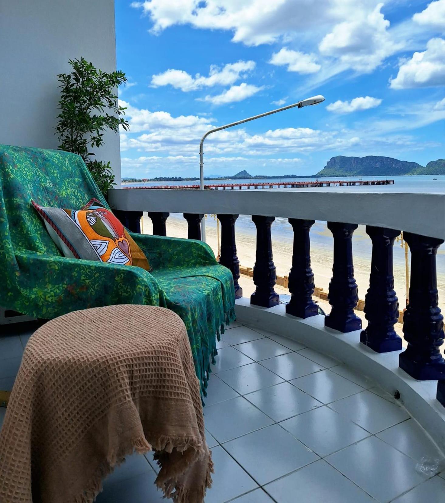 Jungle Cafe And Guesthouse براشاوب خيرى خان المظهر الخارجي الصورة