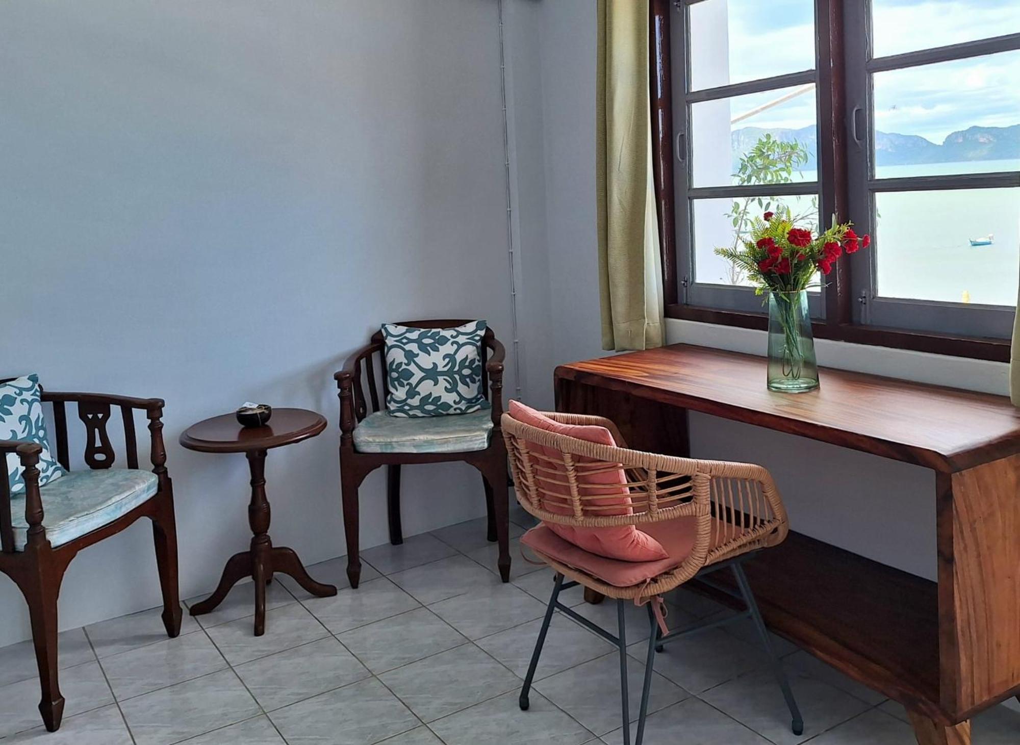 Jungle Cafe And Guesthouse براشاوب خيرى خان المظهر الخارجي الصورة